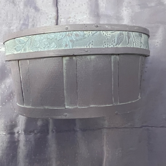 Cute Purple Basket 💜 - Picture 4 of 4